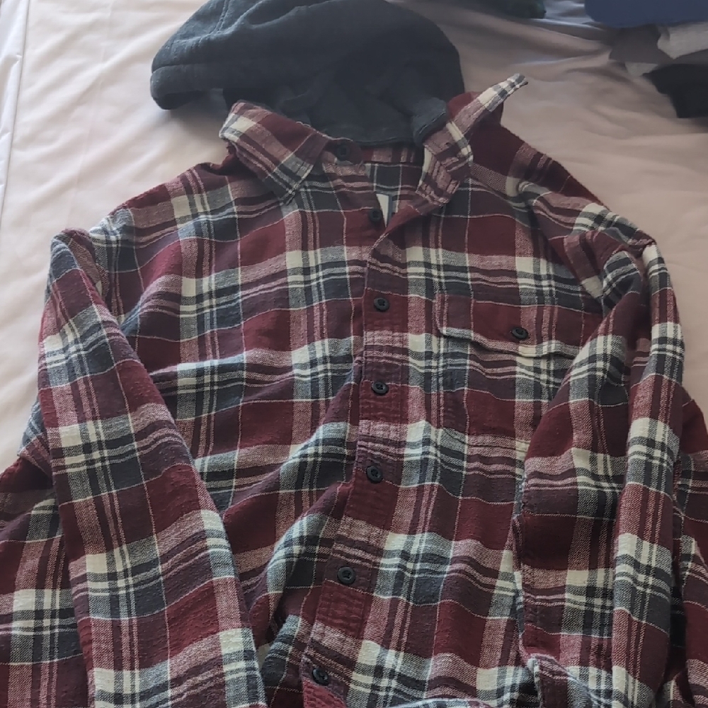 American Eagle Outfitters Burgundy and Black Plaid Shirt